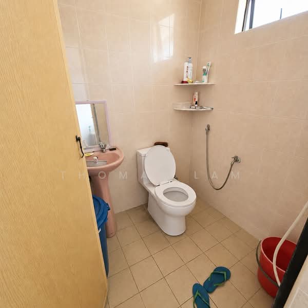 Terraced House for Sale in Taman Melaka Jaya (Batu Berendam) - Thomas Lam - Bathroom - PropertyGuru.com.my