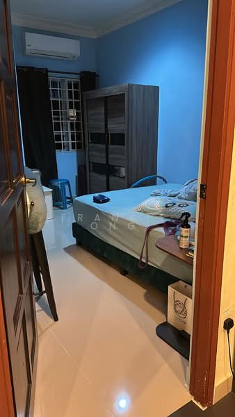 2-storey Terraced House for Sale in Taman Serdang Raya (Seri Kembangan) - Frankie Ong - Bedroom - PropertyGuru.com.my