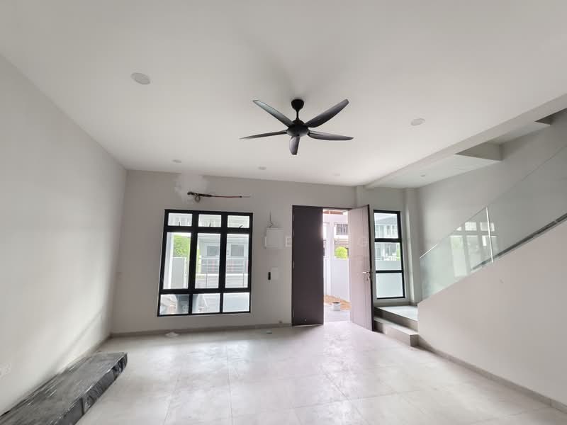 2-storey Terraced House for Rent in Ayer Molek (Melaka) - Angie Ng - Entrance - PropertyGuru.com.my