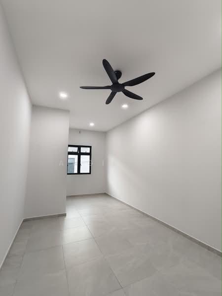 2-storey Terraced House for Rent in Ayer Molek (Melaka) - Angie Ng - Interior - PropertyGuru.com.my