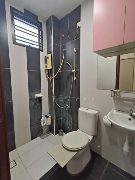Rumah Teres 2 Tingkat untuk Disewa di Taman Bestari Indah (Ulu Tiram) - ERIC YAP - PropertyGuru.com.my