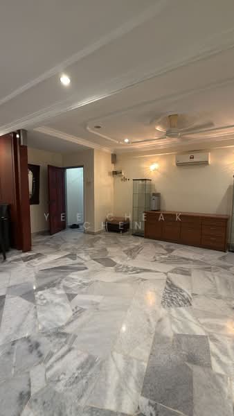 Apartment for Rent at Subang Perdana Goodyear Court 10 - Yee Cheak Chen - Living Room - PropertyGuru.com.my