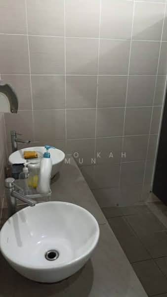 Shop / Office for Rent in Taman Tasik Damai (Sungai Besi) - Choo Kah Mun - Bathroom - PropertyGuru.com.my