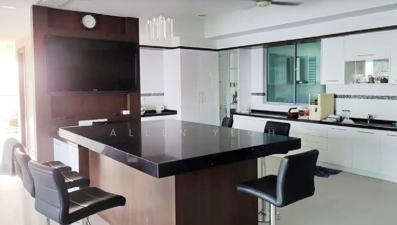 Condominium for Sale at Infinity Beachfront Condominium - Allen Yeoh - Kitchen - PropertyGuru.com.my