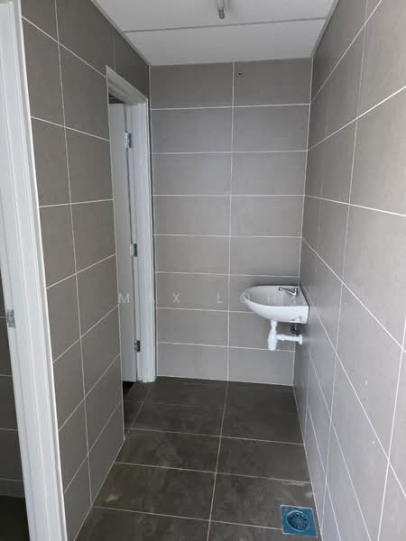 Terrace Factory for Rent in Kulai (Johor) - Max Loh - Bathroom - PropertyGuru.com.my