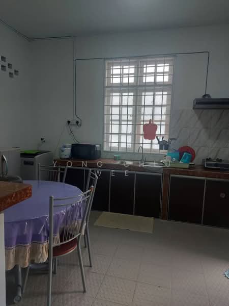 Bungalow for Rent in Taman Sari (Padang Bongor) - Yong Chiu Wee - Kitchen - PropertyGuru.com.my