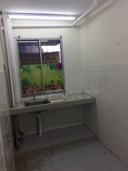Rumah Flat untuk Dijual di Flat Pandan Jaya - Kelly Yong Lee Ming - Kitchen - PropertyGuru.com.my