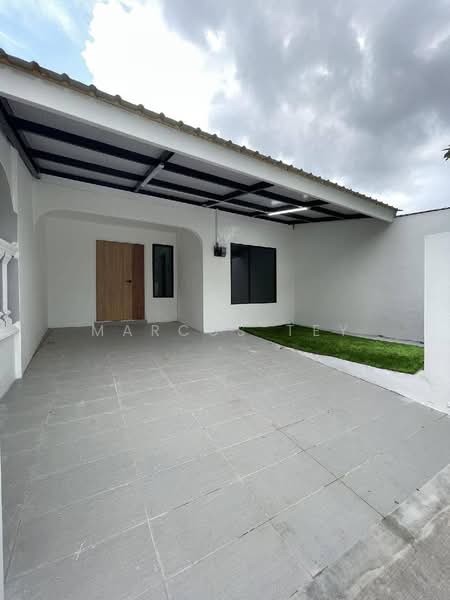 1-storey Terraced House for Sale in Taman Teratai (Kulai) - Marcus Tey - Exterior - PropertyGuru.com.my