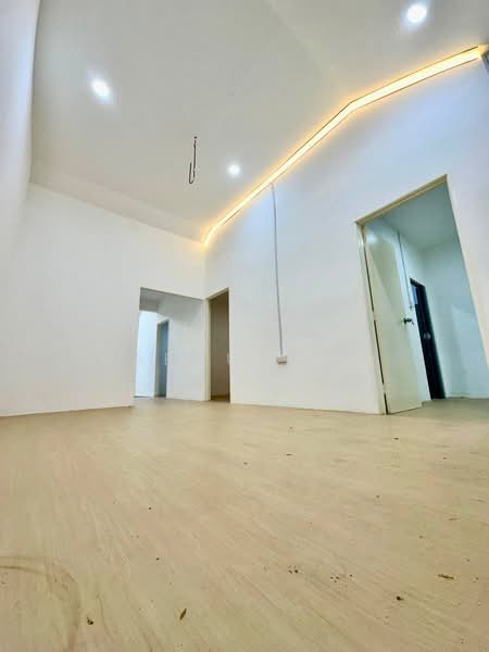 1-storey Terraced House for Sale in Taman Teratai (Kulai) - Marcus Tey - Interior - PropertyGuru.com.my