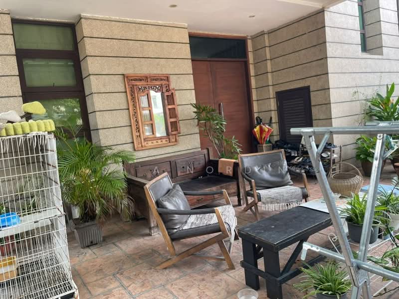 Semi-Detached House for Sale in Usj 17 (Subang Jaya) - Sa'a Nordin - Exterior - PropertyGuru.com.my