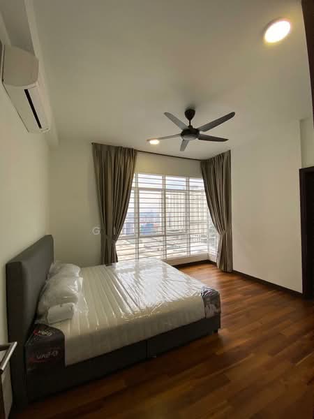 Condominium for Rent at Paraiso Residence @ The Earth - Gin Low - Bedroom - PropertyGuru.com.my