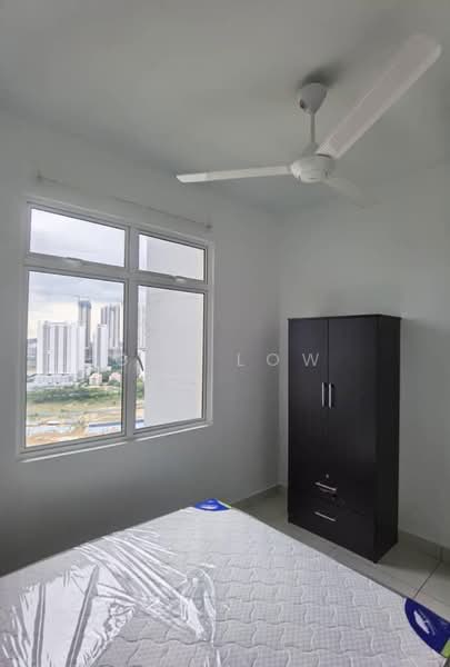 Condominium for Rent at Paraiso Residence @ The Earth - Gin Low - Bedroom - PropertyGuru.com.my