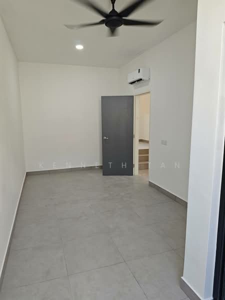 Rumah Teres 2 Tingkat untuk Disewa di Taman Mount Austin (Tebrau) - Kenneth Tan - PropertyGuru.com.my