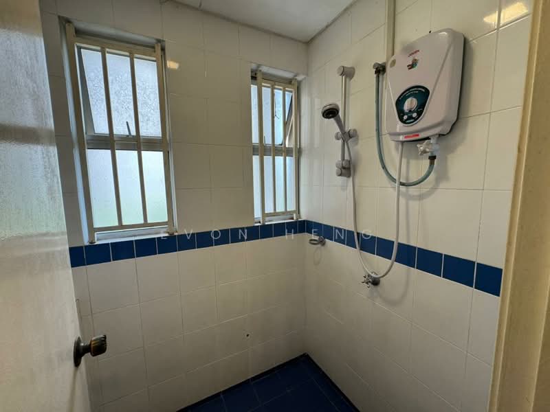 Condominium for Sale at Seri Maya Condominium - Evon Heng - Bathroom - PropertyGuru.com.my