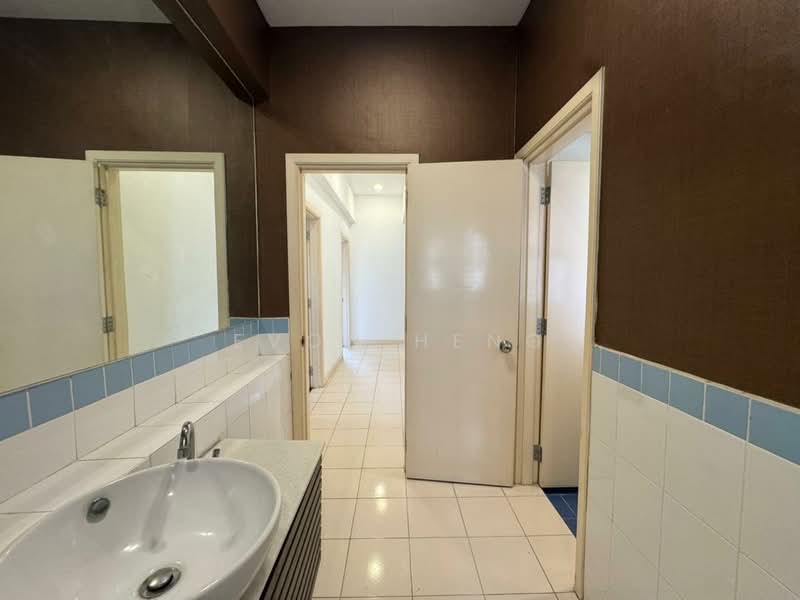 Condominium for Sale at Seri Maya Condominium - Evon Heng - Bathroom - PropertyGuru.com.my