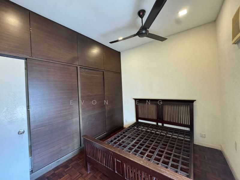 Condominium for Sale at Seri Maya Condominium - Evon Heng - Bedroom - PropertyGuru.com.my