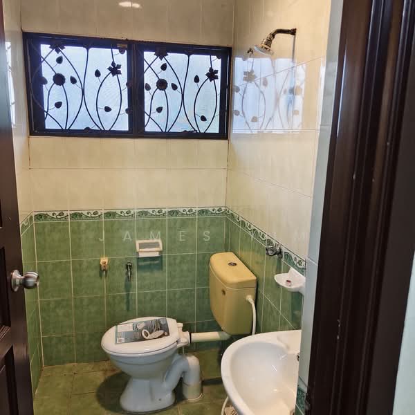 Rumah Banglo untuk Dijual di Eco Grandeur (Puncak Alam) - James Yim - bathroom 1 - PropertyGuru.com.my