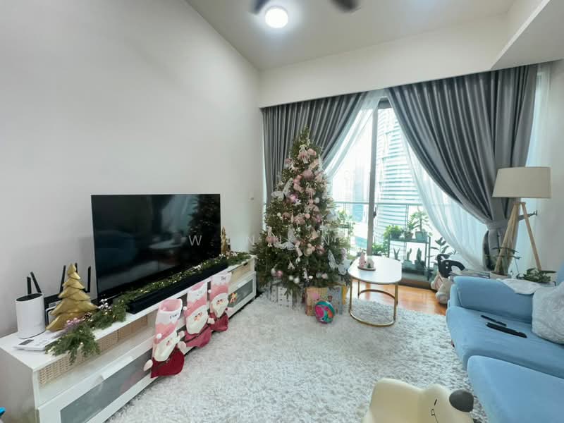 Kediaman Servis untuk Dijual di Stonor 3 - Wynn Ng - Living Room - PropertyGuru.com.my