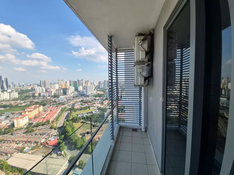 Servis Apartment untuk Disewa di United Point (Residensi Berpadu) - Remus Chen - Balcony - PropertyGuru.com.my