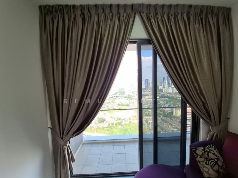 Servis Apartment untuk Disewa di United Point (Residensi Berpadu) - Remus Chen - Balcony - PropertyGuru.com.my
