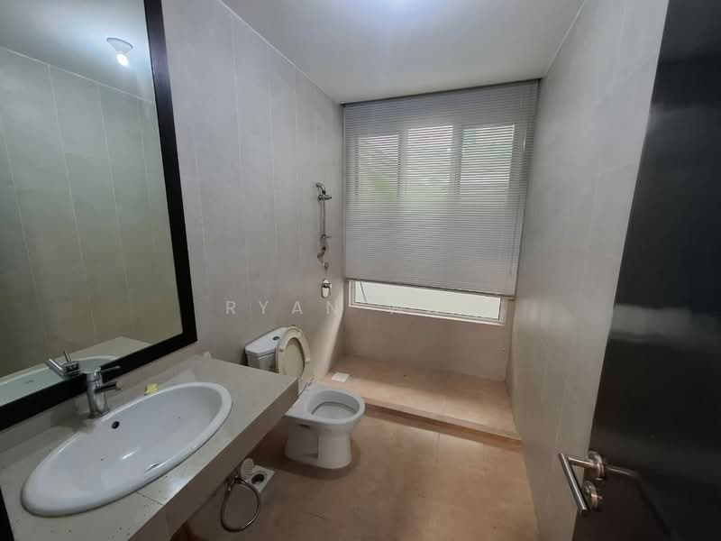 Kondominium untuk Dijual di 1 Desa Residence - Ryan Wan - Bathroom - PropertyGuru.com.my