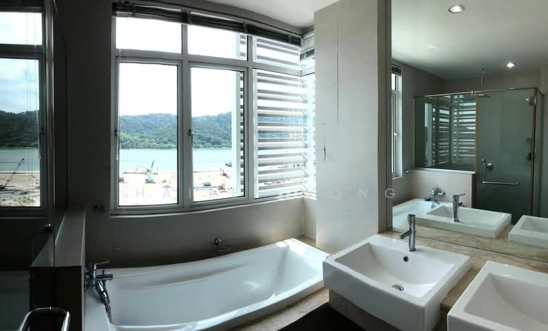 Condominium for Rent at BayStar Condominium - Hailey Wong - Bathroom - PropertyGuru.com.my