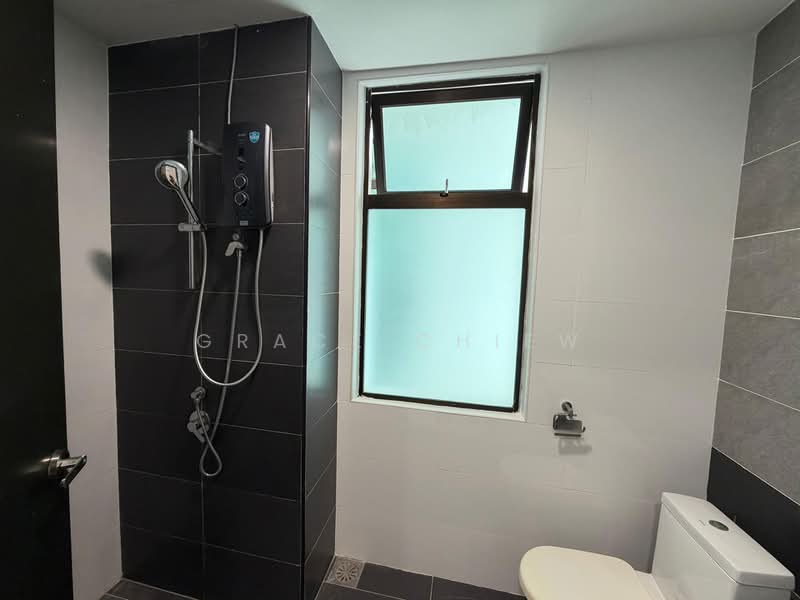 Service Residence for Rent at Wave @ Marina Cove - Grace Chiew - Bathroom - PropertyGuru.com.my