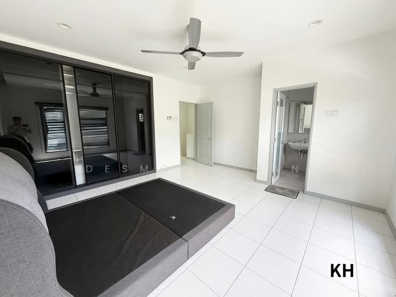 Terraced House for Sale in Bandar Botanic (Klang) - Desmond Chan - Bedroom - PropertyGuru.com.my