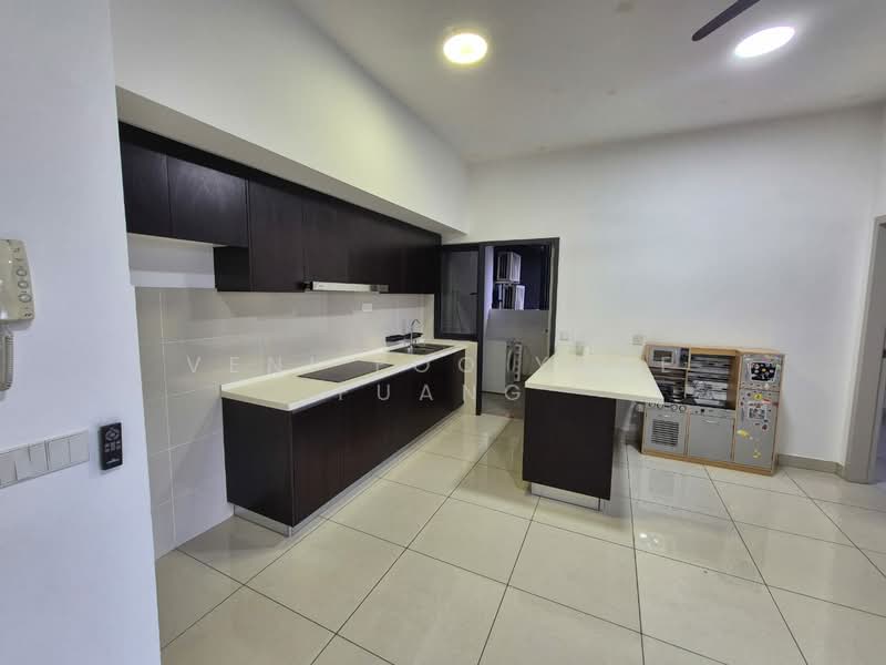Servis Apartment untuk Disewa di Setia City Residences - Veni Foo Yoke Fuang - Kitchen - PropertyGuru.com.my