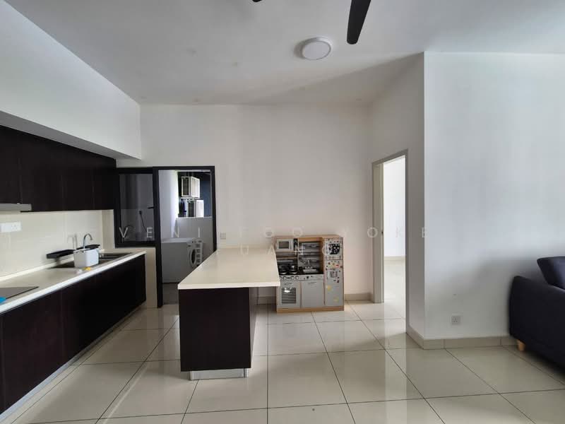 Servis Apartment untuk Disewa di Setia City Residences - Veni Foo Yoke Fuang - Kitchen - PropertyGuru.com.my