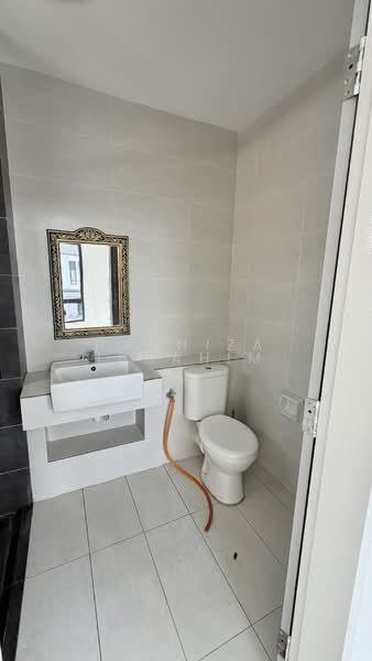 Semi-Detached House for Rent in Eco Grandeur (Puncak Alam) - Hasniza Ibrahim - Bathroom - PropertyGuru.com.my
