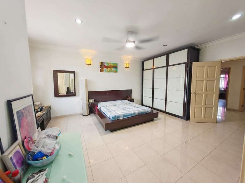 2-storey Terraced House for Sale in Taman Meranti Jaya (Puchong) - Evan Goh - Bedroom - PropertyGuru.com.my
