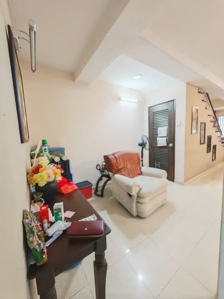 2-storey Terraced House for Sale in Taman Meranti Jaya (Puchong) - Evan Goh - Living Room - PropertyGuru.com.my