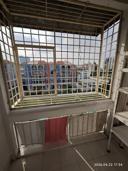 Rumah Flat untuk Disewa di Taman Shamelin Perkasa - Loh KC - Balcony - PropertyGuru.com.my