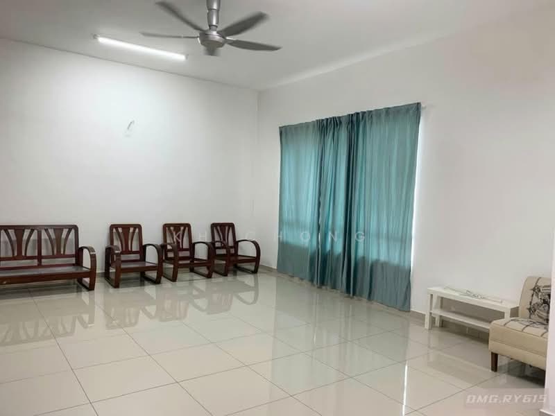 Semi-Detached House for Sale in Canary Garden (Klang) - KH Chong - Living Room - PropertyGuru.com.my