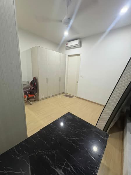 Servis Apartment untuk Disewa di The Cruise Residence - Ethan Chua - Bedroom - PropertyGuru.com.my