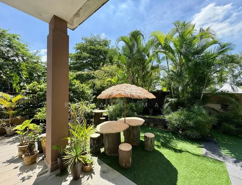 Semi-Detached House for Sale in Johor Bahru (Johor) - Ronald Mak - Garden - PropertyGuru.com.my