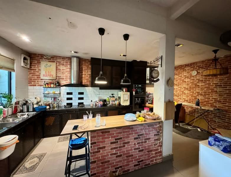 Semi-Detached House for Sale in Johor Bahru (Johor) - Ronald Mak - Kitchen - PropertyGuru.com.my