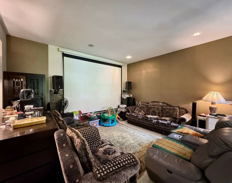 Semi-Detached House for Sale in Johor Bahru (Johor) - Ronald Mak - Living Room - PropertyGuru.com.my