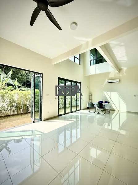 Rumah Berkembar untuk Dijual di Balik Pulau (Penang) - Eugene Tung - Living Room - PropertyGuru.com.my