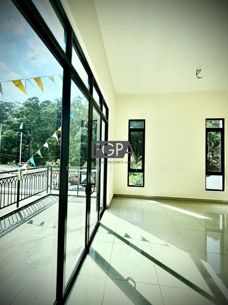 Rumah Berkembar untuk Dijual di Balik Pulau (Penang) - Eugene Tung - Balcony - PropertyGuru.com.my