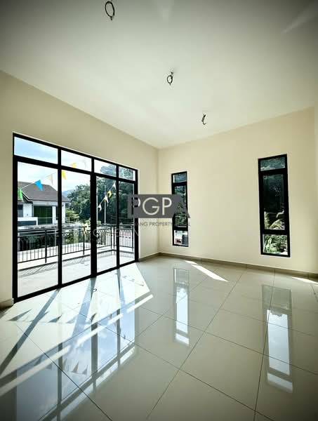 Rumah Berkembar untuk Dijual di Balik Pulau (Penang) - Eugene Tung - Balcony - PropertyGuru.com.my