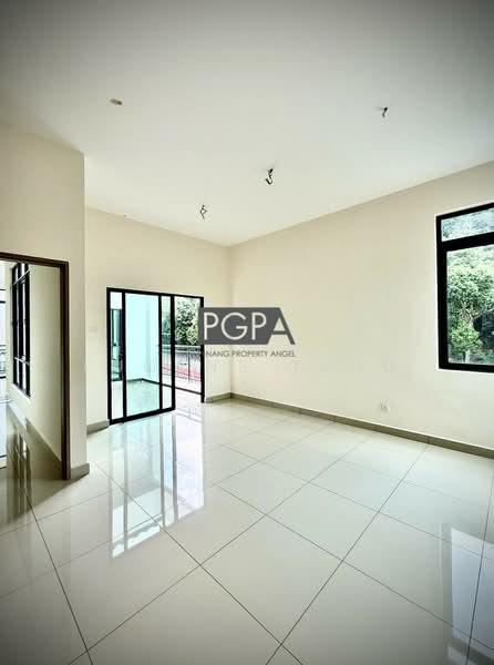 Rumah Berkembar untuk Dijual di Balik Pulau (Penang) - Eugene Tung - Living Room - PropertyGuru.com.my