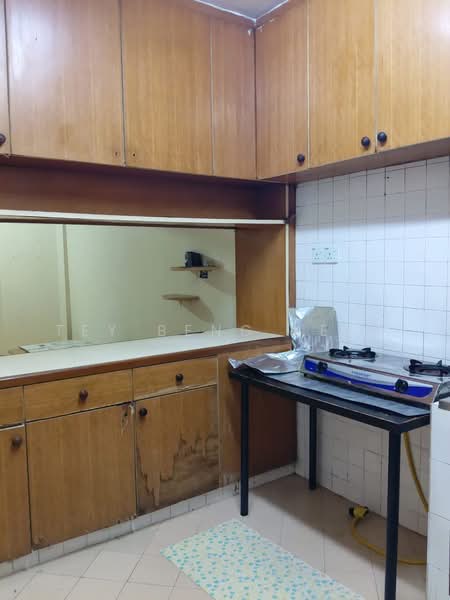 Pangsapuri untuk Disewa di Rampai Court - Tey Beng Keat - Kitchen - PropertyGuru.com.my