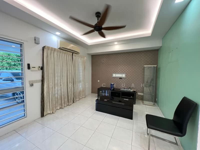 2-storey Terraced House for Rent in Setia Impian (Setia Alam) - Doris Chuah - Living Room - PropertyGuru.com.my