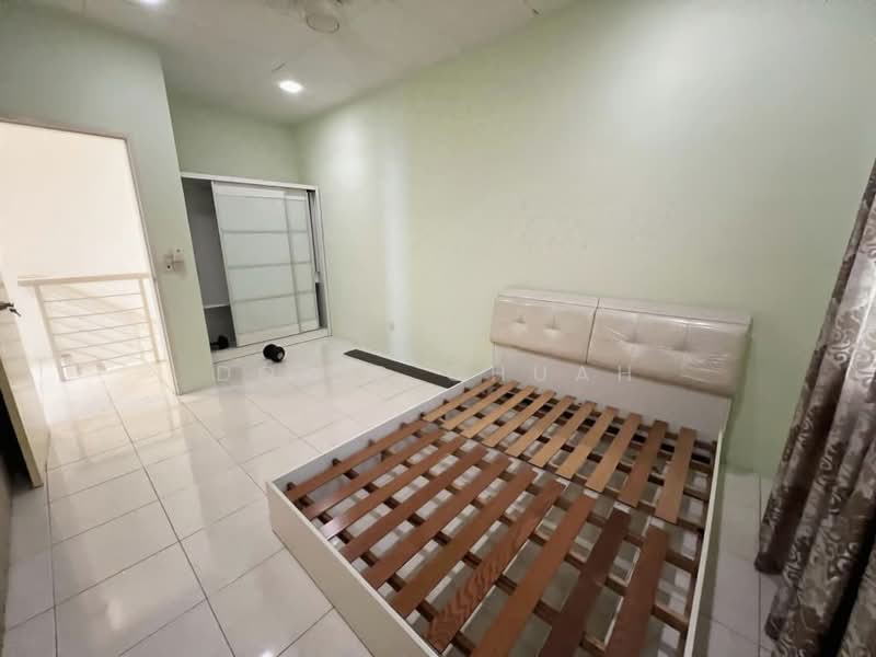 2-storey Terraced House for Rent in Setia Impian (Setia Alam) - Doris Chuah - Bedroom - PropertyGuru.com.my