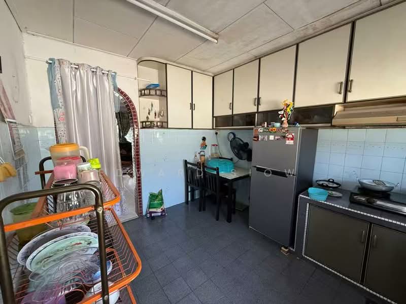 1-storey Terraced House for Sale in Taman Universiti (Skudai) - Edward Siow - PropertyGuru.com.my
