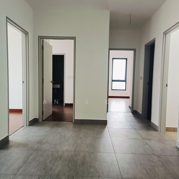 Service Residence for Sale at SUNSURIA FORUM SERVICED APARTMENT - Annie Kho - Interior - PropertyGuru.com.my