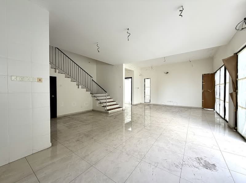 Rumah Berkembar untuk Dijual di Jade Hills (Kajang) - Jocelyn Soo - PropertyGuru.com.my