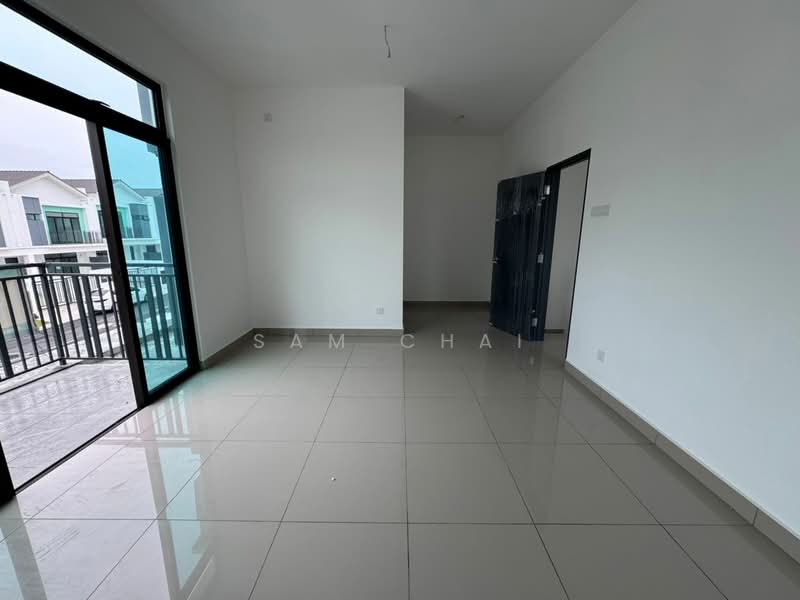 2-storey Terraced House for Sale in Taman Austin Duta (Tebrau) - Sam Chai - Interior - PropertyGuru.com.my